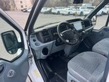 Ford Transit-7