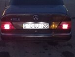 Mercedes E 200-5