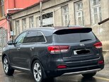 Kia Sorento-9