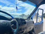 Ford Transit-6
