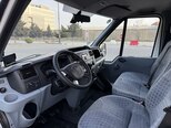 Ford Transit-11