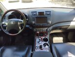 Toyota Highlander-7