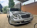 Mercedes E 220-2