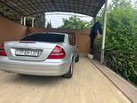 Mercedes E 220-8