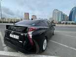Toyota Prius-4