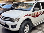 Mitsubishi L200-7