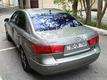 Hyundai Sonata-2