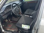 Mercedes 220 E-11
