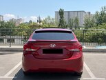 Hyundai Elantra-7