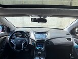 Hyundai Elantra-15