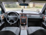 Mercedes E 240-3