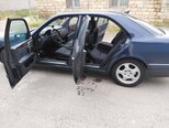 Mercedes E 240-10