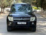 Mitsubishi Pajero-3