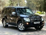 Mitsubishi Pajero-2
