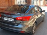 Ford Focus-6