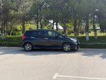 Nissan Note-6