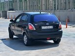 Kia Rio-8