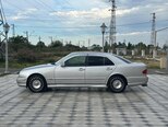 Mercedes E 240-8