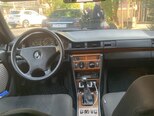 Mercedes 230 E-7