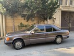 Mercedes 230 E-4