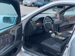Mercedes E 240-11