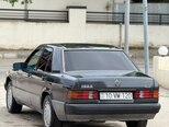 Mercedes 190-5