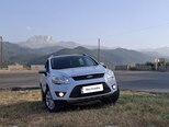Ford Kuga-1