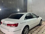 Hyundai Sonata-5