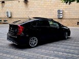 Toyota Prius-8