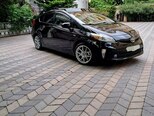 Toyota Prius-14