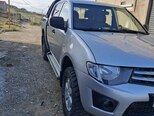 Mitsubishi L200-2