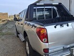 Mitsubishi L200-8