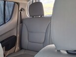 Mitsubishi L200-10