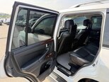 Lexus LX 570-17
