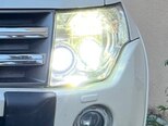 Mitsubishi Pajero-12