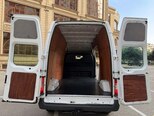 Ford Transit-10