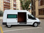 Ford Transit-11