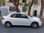 Renault Logan-4
