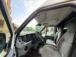 Ford Transit-20