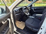 Kia Sorento-14