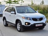 Kia Sorento-12