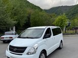 Hyundai H-1-2
