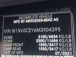 Mercedes Metris-2