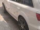 Audi Q7-9