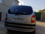 Opel Zafira-4