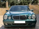 Mercedes E 220-4