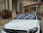 Mercedes E 200-1