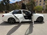 Mercedes E 200-13