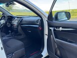 Kia Sorento-12