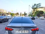 Hyundai Accent-8
